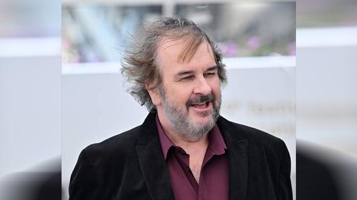 Cannes’da Özgü Namal rüzgarı Kırmızı halı tarzı tam not aldı Cannes’da Özgü Namal rüzgarı Kırmızı halı tarzı tam not aldı