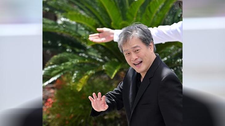 Cannes’da Özgü Namal rüzgarı Kırmızı halı tarzı tam not aldı Cannes’da Özgü Namal rüzgarı Kırmızı halı tarzı tam not aldı