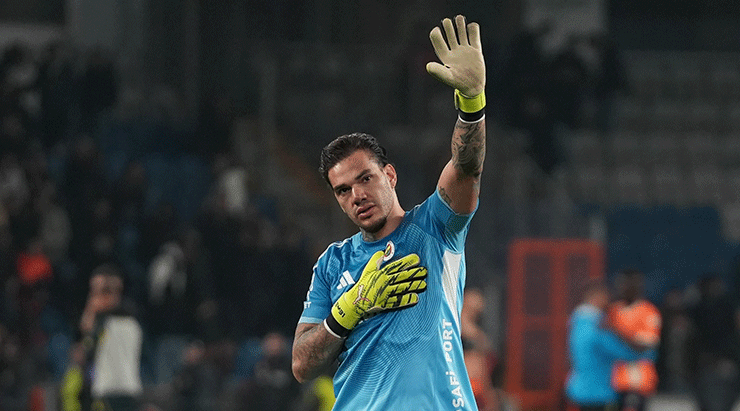 Ederson ülkesine döndü