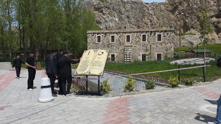 Van Gölünün gizli yolcuları Yüzyıllık hasret bitti: ‘Dünyada başka bir yerde görmeniz mümkün değil’
