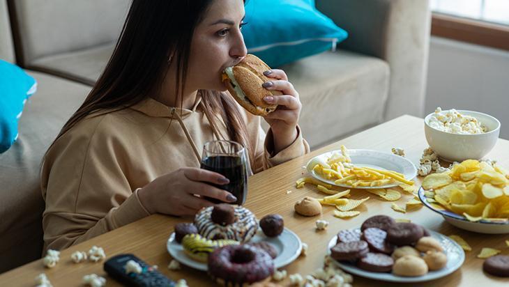 Tatlı krizlerine sağlıklı çözüm Paketli gıdaları azaltın, doğal beslenmeye yönelin