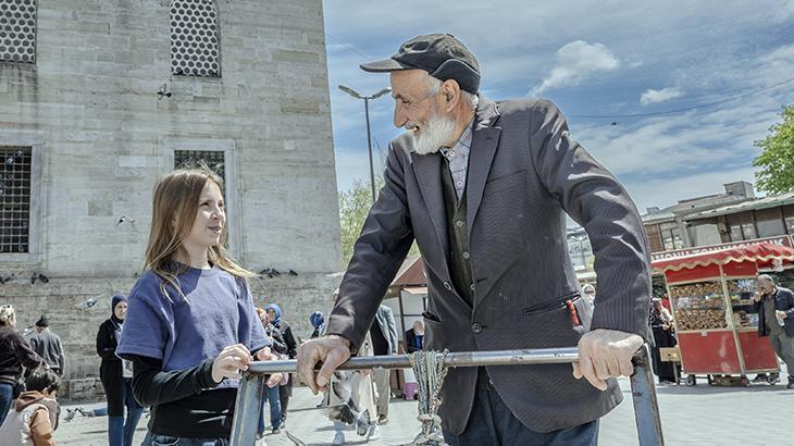 İstanbul sokaklarında gizli kahraman: Kimliği şaşırtıyor