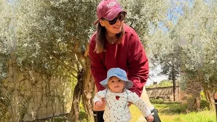 Gizem Karaca’nın paylaşımına beğeni yağdı: Ailecek yapıyoruz bu işi Gizem Karaca’nın paylaşımına beğeni yağdı: Ailecek yapıyoruz bu işi
