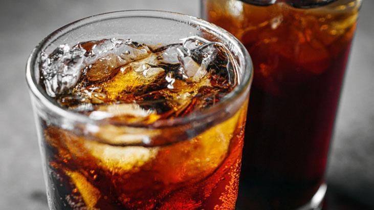 Her gün içince tehlikesi artıyormuş Diyet kola ve gazlı içeceklerin bilinmeyen etkisi