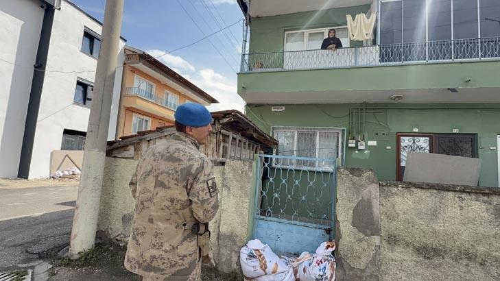 Kentte baraj alarmı 15 mahalle ile 7 köy tahliye ediliyor, sokaklara kum torbalı setler çekildi