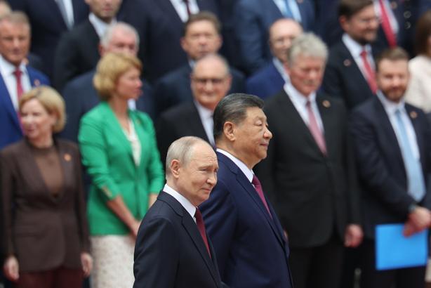 Rusya Devlet Başkanı Putin, Çinde Kritik ziyaretten görüntüler