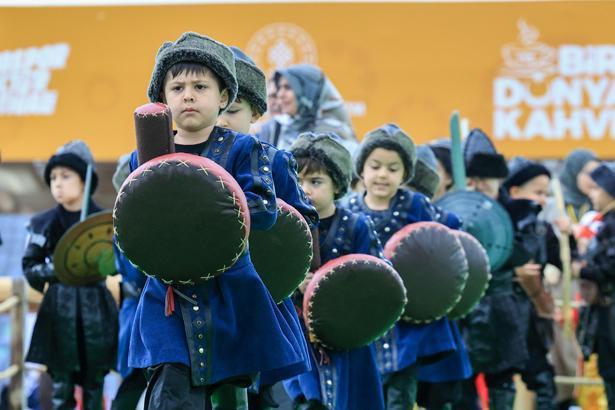 8. Etnospor Kültür Festivali kapılarını açtı İstanbul’da renkli görüntülere sahne olan festivalden kareler 8. Etnospor Kültür Festivali kapılarını açtı İstanbul’da renkli görüntülere sahne olan festivalden kareler