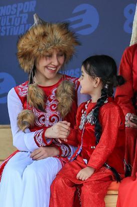 8. Etnospor Kültür Festivali kapılarını açtı İstanbul’da renkli görüntülere sahne olan festivalden kareler 8. Etnospor Kültür Festivali kapılarını açtı İstanbul’da renkli görüntülere sahne olan festivalden kareler