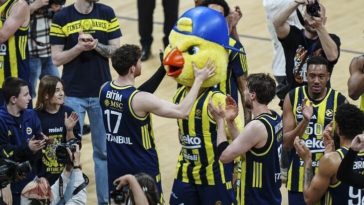 FENERBAHÇE, OLYMPIAKOS İLE 37. KEZ KARŞILAŞACAK FENERBAHÇE, OLYMPIAKOS İLE 37. KEZ KARŞILAŞACAK