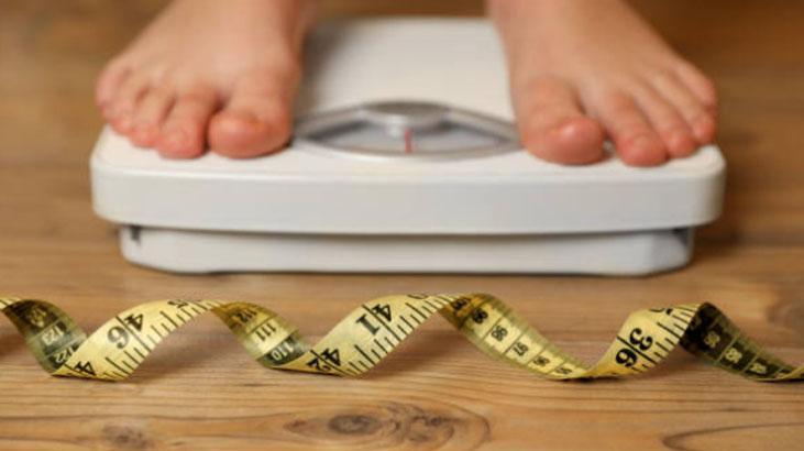 Hayatından tek yiyeceği çıkardı, 154 kilo verdi 245 kilodan 90 kiloya düşen kadın
