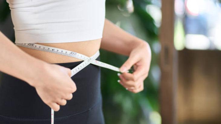 Hayatından tek yiyeceği çıkardı, 154 kilo verdi 245 kilodan 90 kiloya düşen kadın