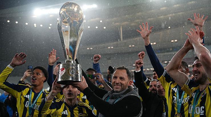Süper Kupada eşleşmeler belli oldu Yarı finalde Fenerbahçe-Trabzonspor derbisi