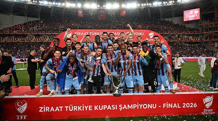Süper Kupada eşleşmeler belli oldu Yarı finalde Fenerbahçe-Trabzonspor derbisi