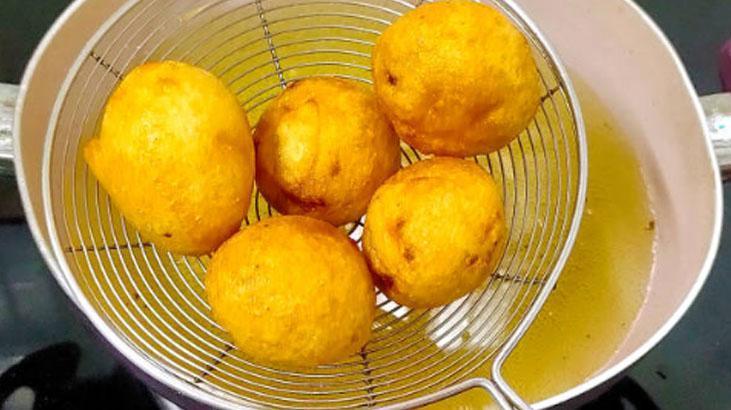 Dışı çıtır içi krema dolgulu Deneyenlerin favori atıştırmalığı oluyor: Patates topları Dışı çıtır içi krema dolgulu Deneyenlerin favori atıştırmalığı oluyor: Patates topları