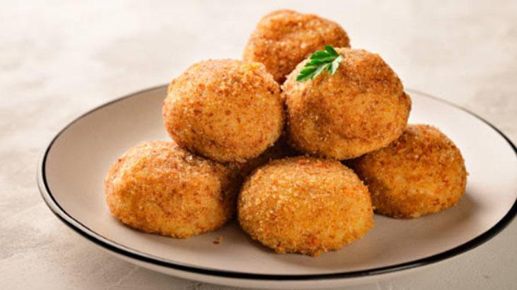 Dışı çıtır içi krema dolgulu Deneyenlerin favori atıştırmalığı oluyor: Patates topları Dışı çıtır içi krema dolgulu Deneyenlerin favori atıştırmalığı oluyor: Patates topları