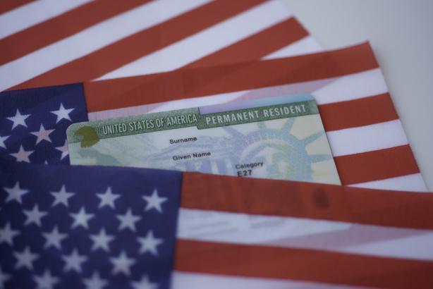 ABD yeni düzenlemeyi duyurdu: Green Card başvurularında kritik değişiklik Dikkat edilmesi gerekiyor