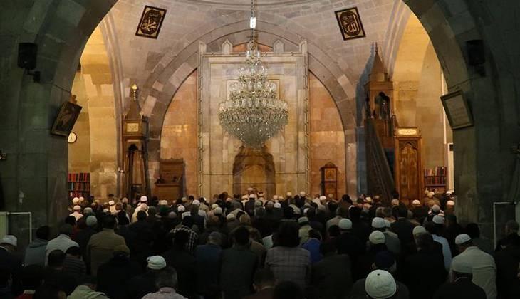 TEŞRİK TEKBİRLERİ NE ZAMAN BAŞLAR