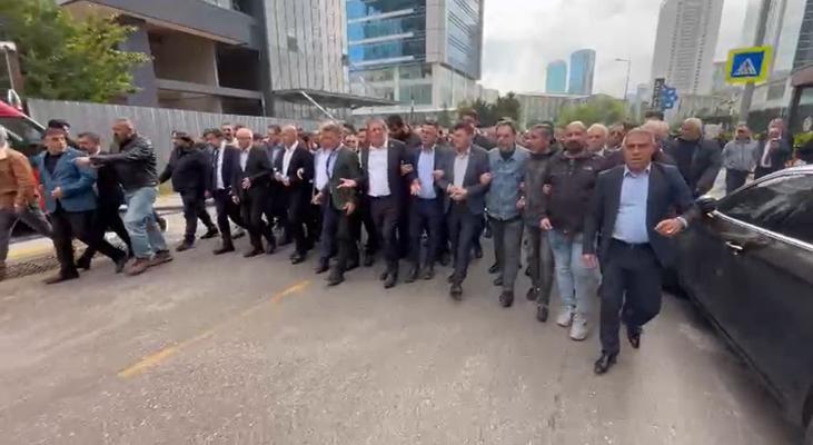 İstinafın CHP kurultay davası kararının ardından parti genel merkezinde gerginlik yaşanıyor