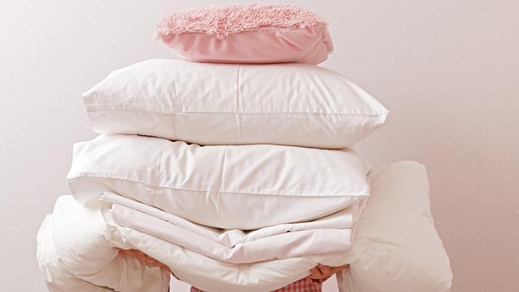 Her gece bakteri deposunda uyuyormuşuz Yastık temizliğinin püf noktaları