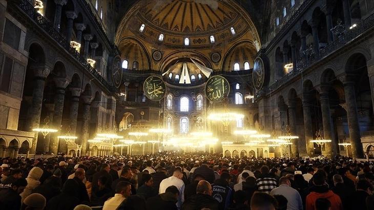 BAYRAM NAMAZI FARZ MI, SÜNNET Mİ VACİP Mİ
