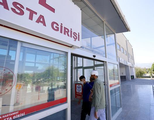 Acemi kasaplar hastanelere koştu Bu bayram da manzara değişmedi