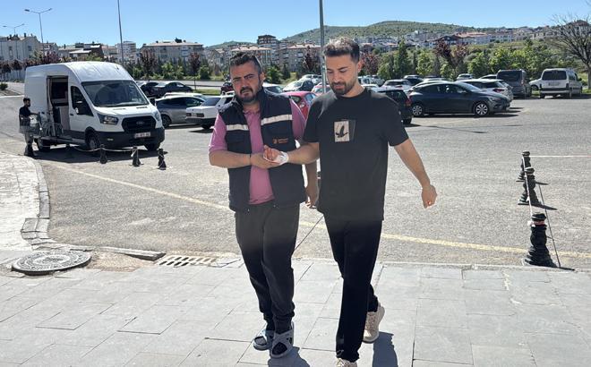 Acemi kasaplar hastanelere koştu Bu bayram da manzara değişmedi