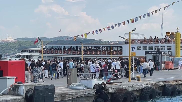 Bayramın 2’nci günü akın ettiler: Sözde İstanbul boş demişlerdi bekleme süresi 4 saati buldu