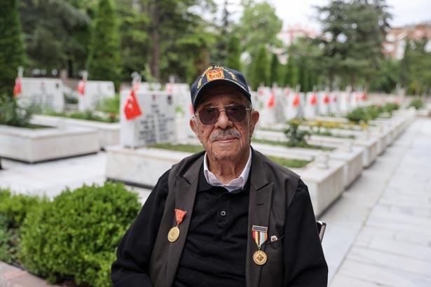- AİLENİ NASIL SEVİYORSAN VATANINI DA ÖYLE SEVECEKSİN