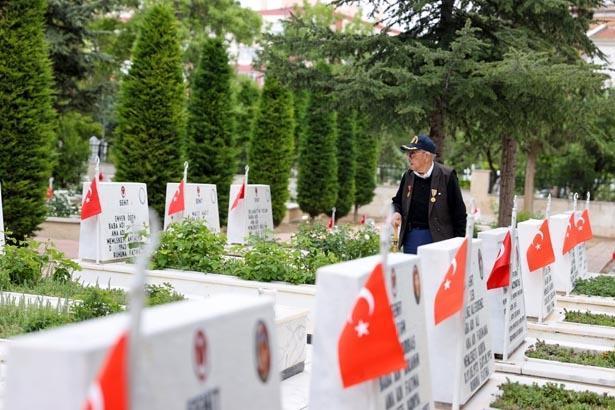 Göğsünde iki madalya, gurur dolu geçmiş: Babamı herkes tanırdı