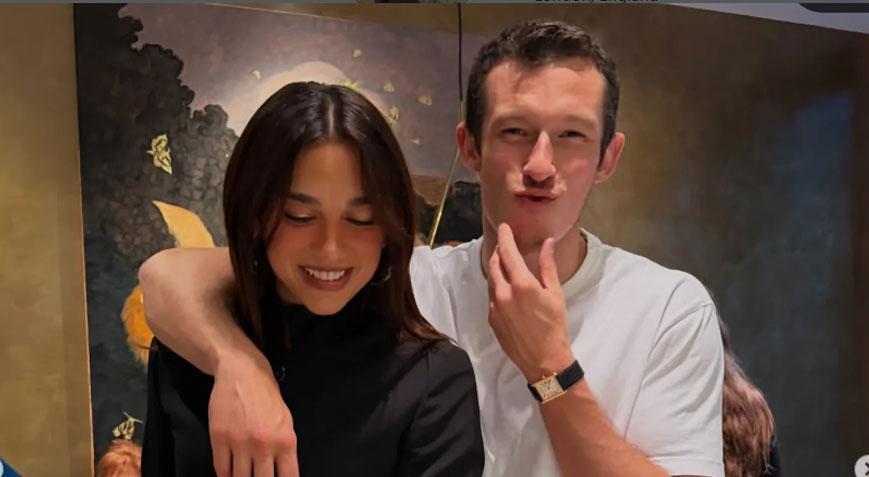 Yılın düğünü Dua Lipa ve Callum Turner evlendi