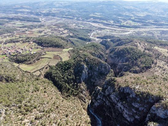 İki köy arasında keşfedildi 3 kilometrelik gizli rota: Selçuklu ve Osmanlı’ya ait kalıntılar var