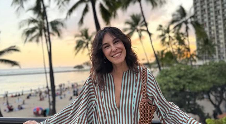 Arzum Onan’dan Hawaii pozları Doğal güzelliği büyüledi Arzum Onan’dan Hawaii pozları Doğal güzelliği büyüledi