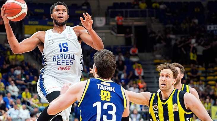 FENERBAHÇE BEKO-ANADOLU EFES PLAY-OFF YARI FİNAL İKİNCİ MAÇI KAÇ KAÇ BİTTİ