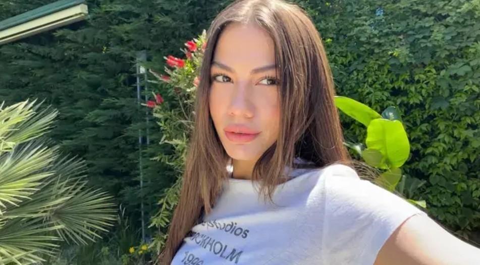 Eşref Rüya’nın yıldızı paylaştı Demet Özdemirin pozlarına beğeni yağmuru