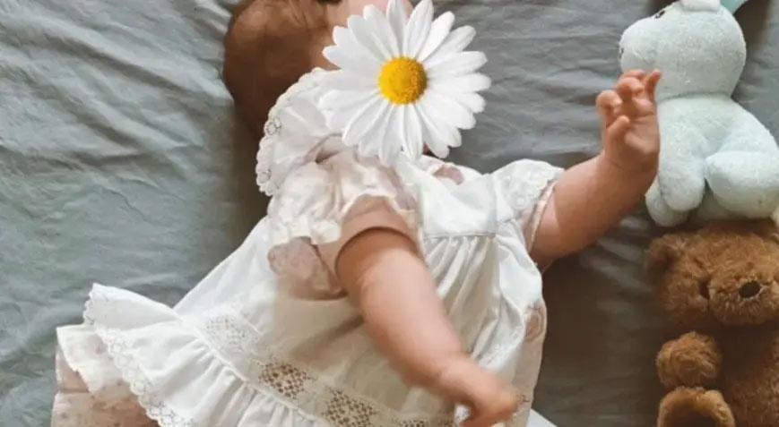 İrem Helvacıoğlu’ndan anne-kız sürprizi İlk kez etkinliğe katıldı