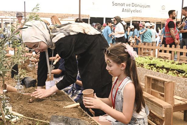 Sıfır Atık Festivali Atatürk Havalimanında başladı Renkli görüntüler