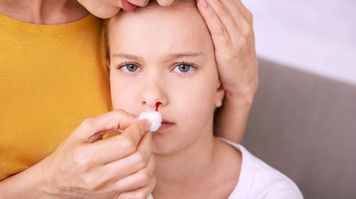 Sınav stresi için kanlı gözyaşı döktü Doktorları şok eden vaka Sınav stresi için kanlı gözyaşı döktü Doktorları şok eden vaka