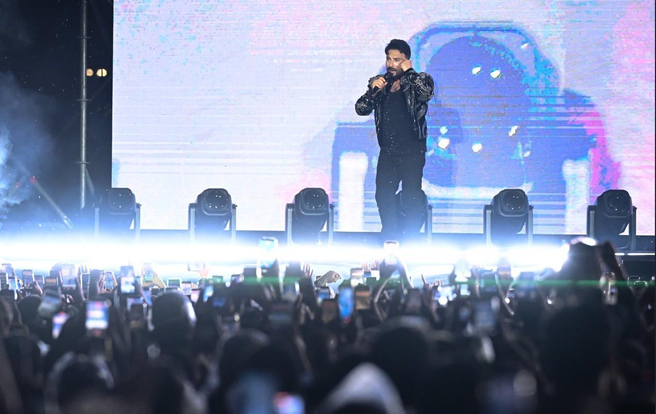 Tarkan, Ankarayı salladı Konser alanı doldu taştı