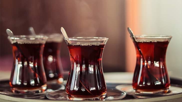 Yazın neden kilo alıyoruz İşte fark etmeden yaptığımız hatalar