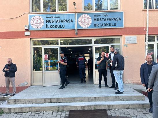 3 ilde seçim heyecanı Oy kullanma işlemi başladı