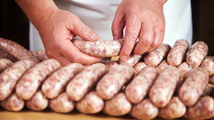 2 kilo ete 80 gram baharat Bağırsaksız sucuk yapın: Hiç dağılmıyor