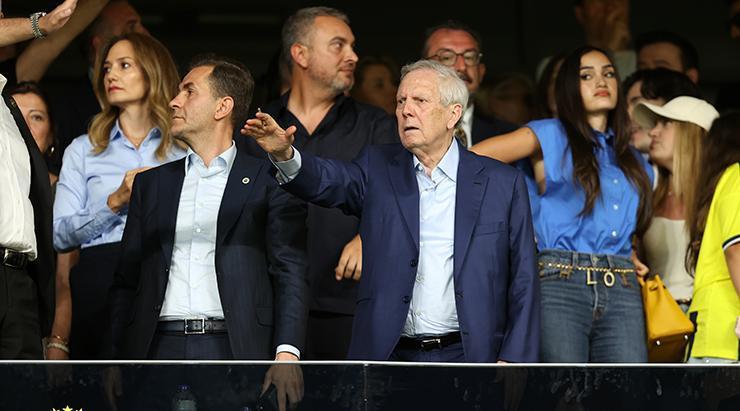 Fenerbahçede Aziz Yıldırım yeniden başkanlığa seçildi