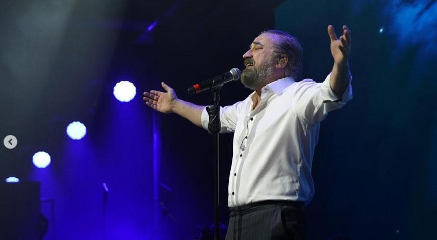 Volkan Konakın kızı sesiyle büyüledi İzleyenleri mest eden performans...