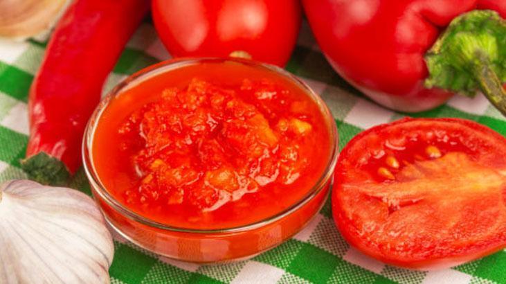 Ekmek banmaya doyamayacaksınız Mezelerin en lezzetlisi: Pratik acuka tarifi