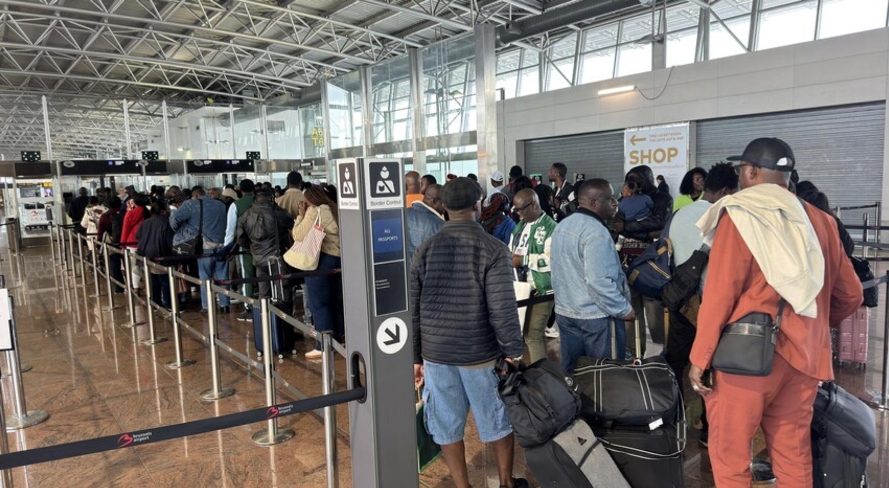 Schengen pasaport kontrolünde kriz İngiliz medyasından Türkiye önerisi