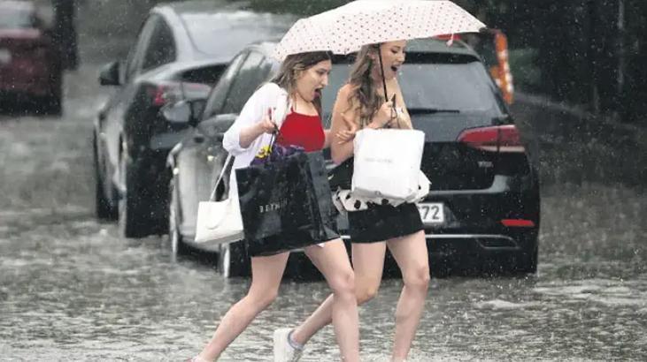 AFAD 22 ili uyardı! Sağanak, sel, su baskını, yıldırım... Meteoroloji yeni harita paylaştı