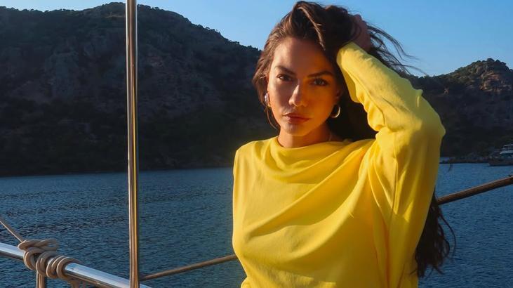 Demet Özdemir güzelliğiyle büyüledi Tatil pozlarına beğeni yağdı