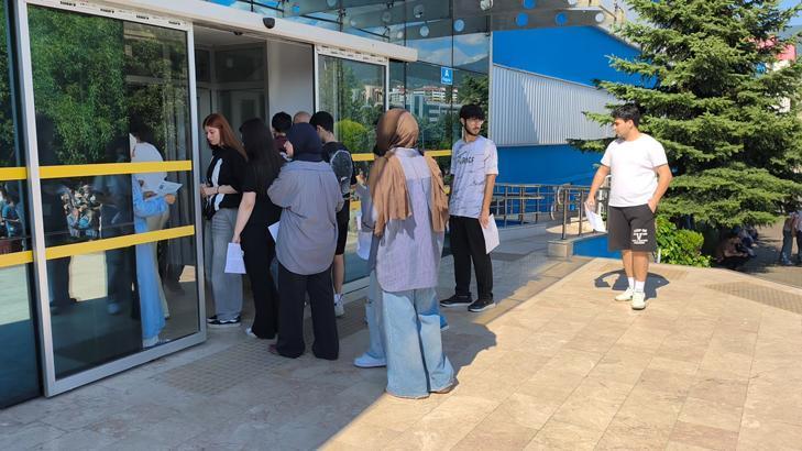 Üniversite yolunda kritik gün AYT heyecanı başladı