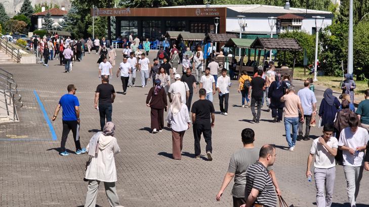 Üniversite yolunda kritik gün AYT heyecanı başladı