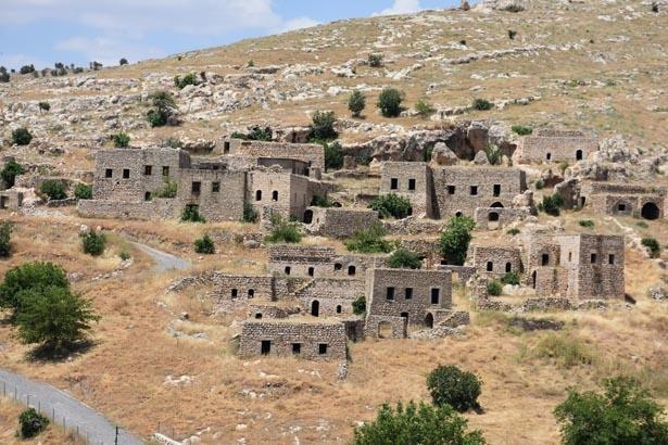 Evler hazırlandı, 20 aile yerleşiyor: Türkiyede örneği olmayan bir köy